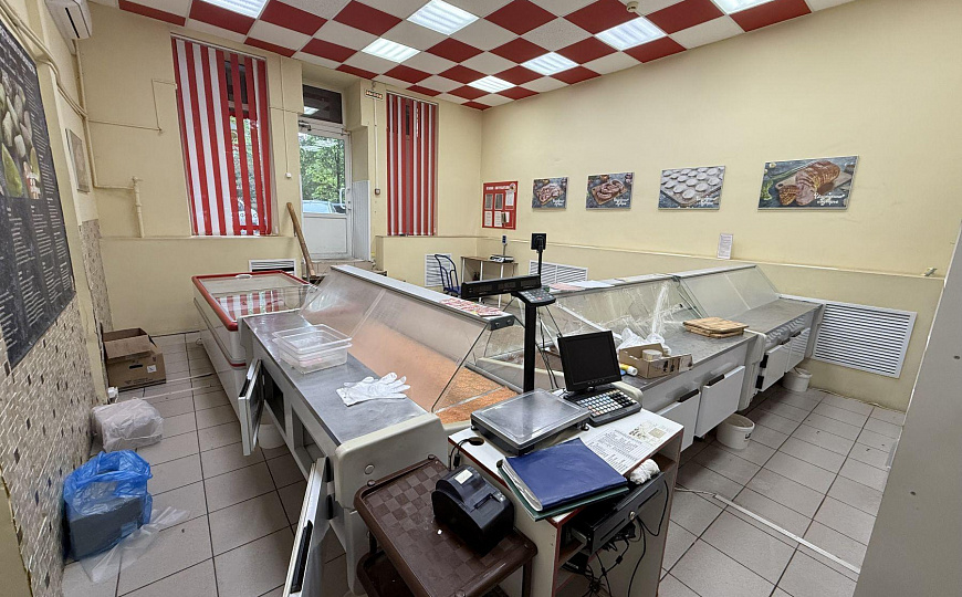 Сдам торговое помещение, 90 м² фото