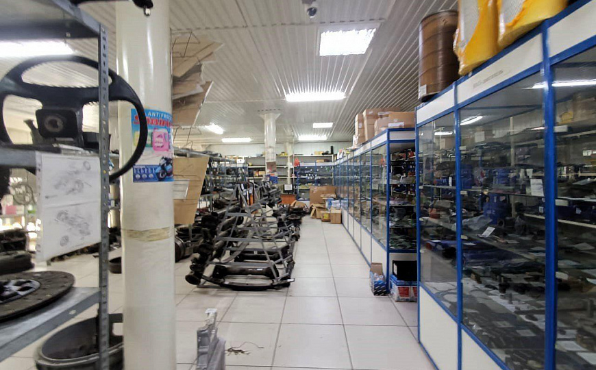 Уникальное помещение 800 м² на первой линии фото