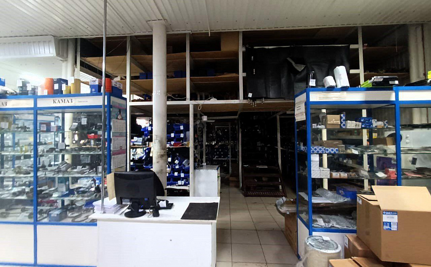 Уникальное помещение 800 м² на первой линии фото