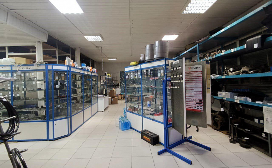 Уникальное помещение 800 м² на первой линии фото