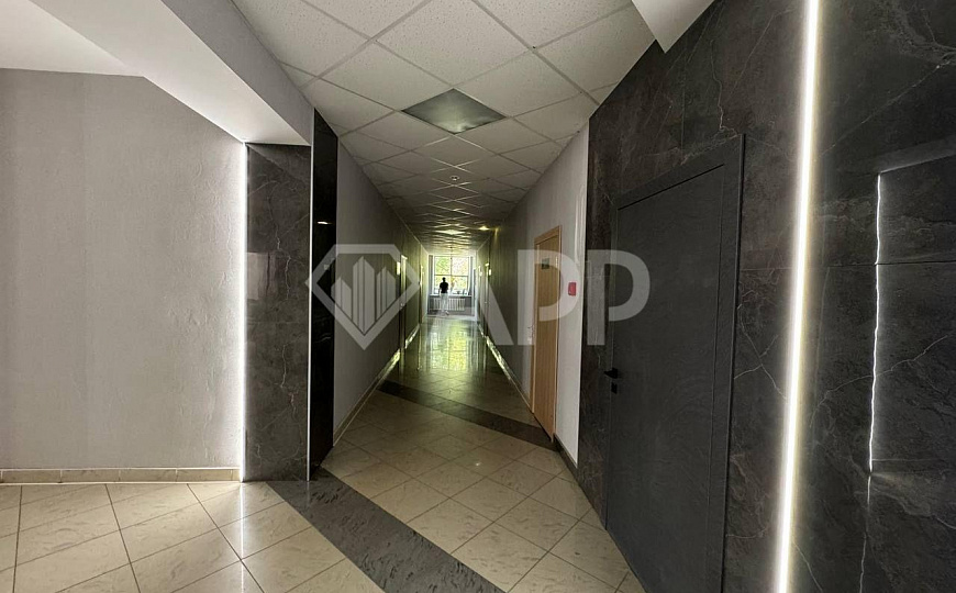 Офисное помещение 32.6 м² фото