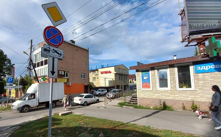 Продам гостиницу, 1 000 м² фото