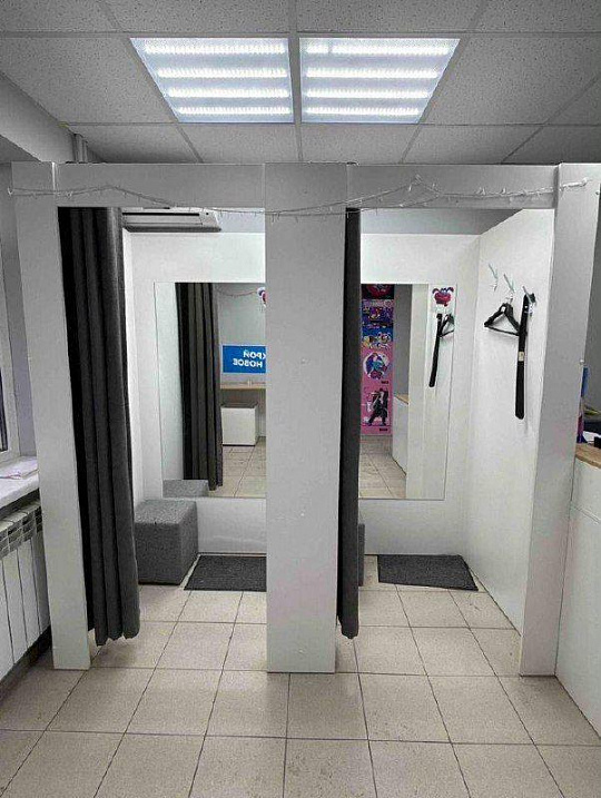 помещение  43м2  с арендаторами ОЗОН  фото