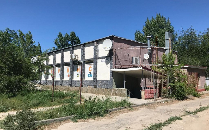 Помещение под магазин, услуги, кафе, клиника 278,7 м² фото