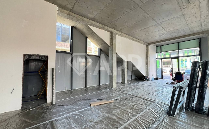 Сдаю торговое помещение, 45м² фото