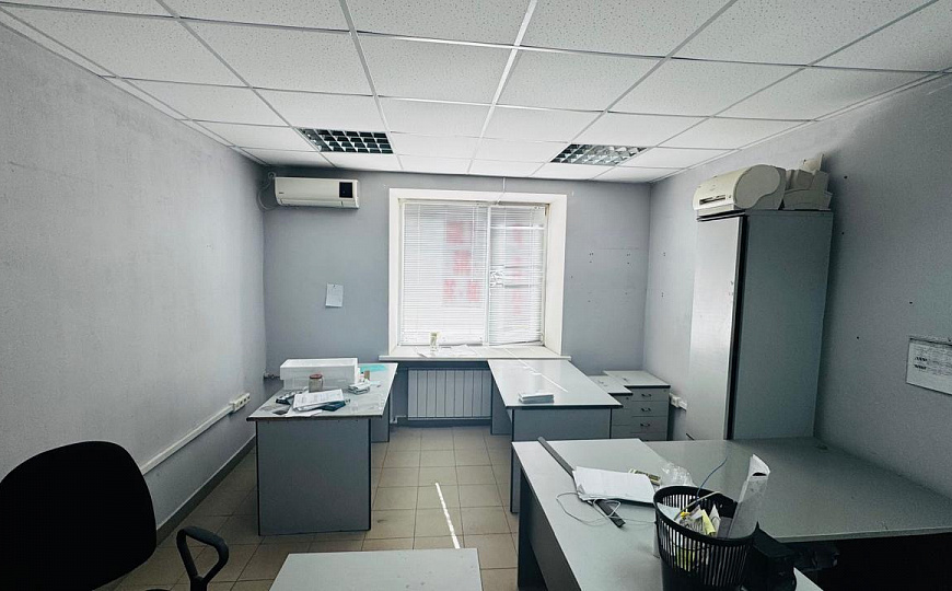 Офис с ремонтом в центре 140,4 м² фото