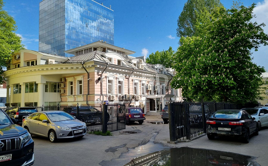 Продается особняк, 1 244 м² фото