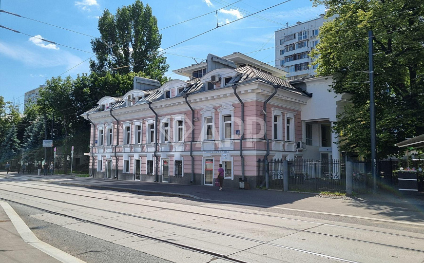 Продается особняк, 1 244 м² фото