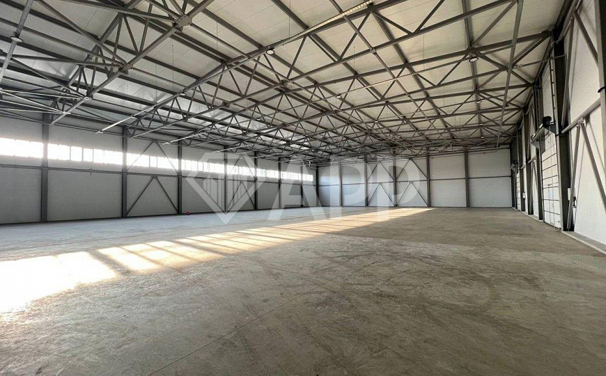 Сдаю складское помещение, от 500 м² фото
