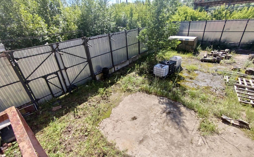 Производственное здание в центре города 3100м² фото