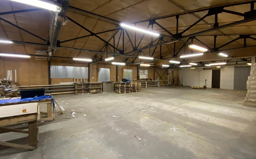 Сдам производственное помещение, 300 м² фото