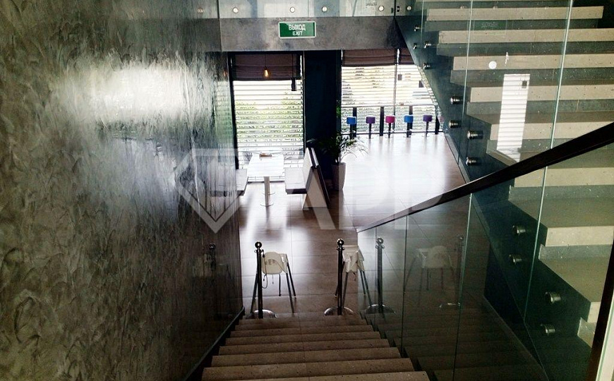 Сдаю помещение свободного назначения, 1 000 м² фото