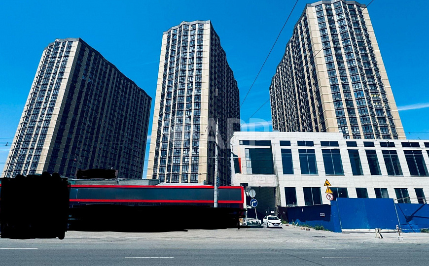 Нарезка/Рядом ТЦ/Вьезд в район/Автомойка фото