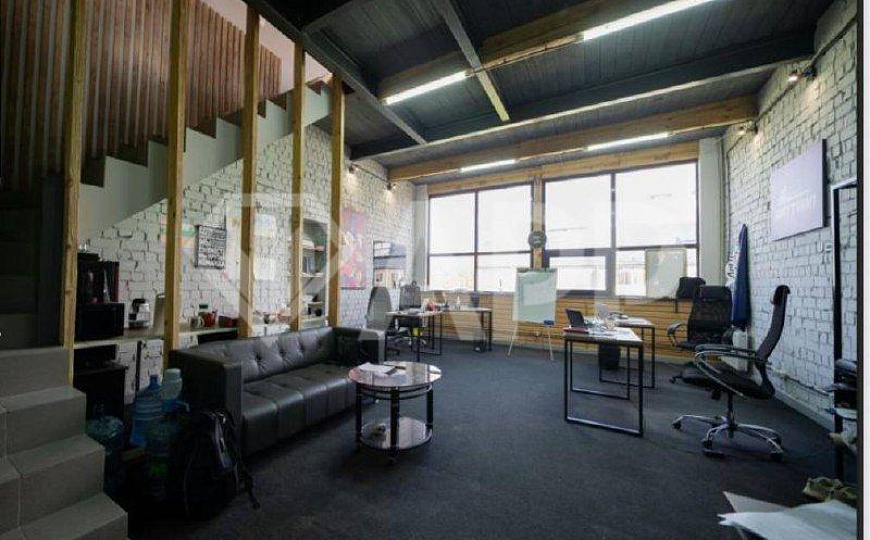 С арендатором, этаж целиком в бизнес центре. фото