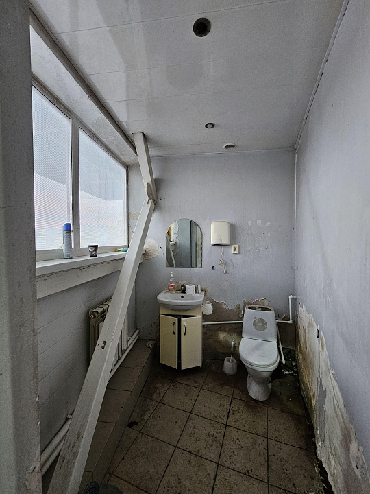 Сдается производственно-офисное здание 250 кв.м. фото