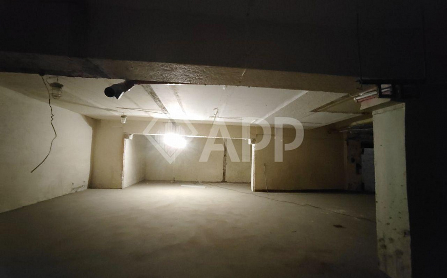 Сдам торговое помещение, 500 м² фото