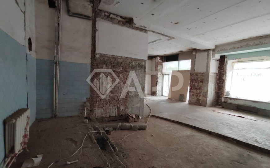 Сдам торговое помещение, 500 м² фото