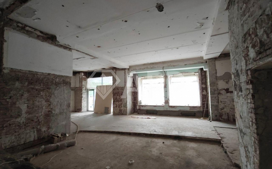 Сдам торговое помещение, 500 м² фото