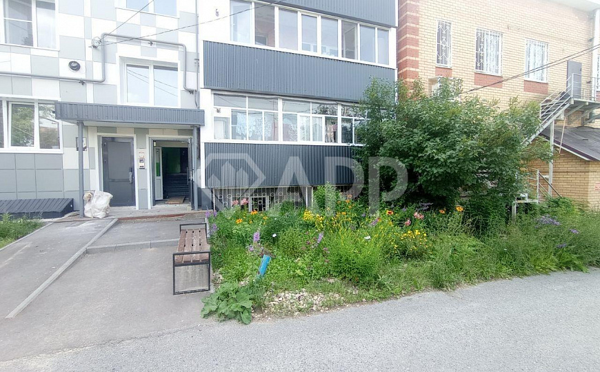 Продам офис с ремонтом 47.9м² фото