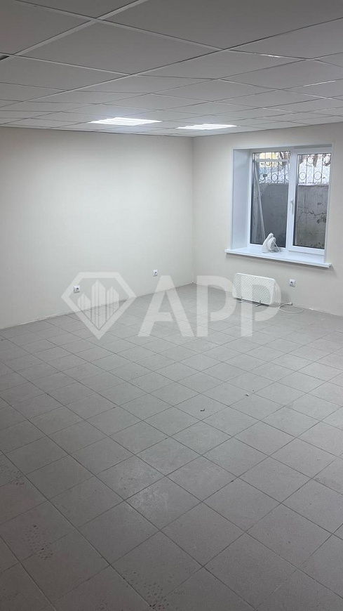 Продам офис с ремонтом 47.9м² фото