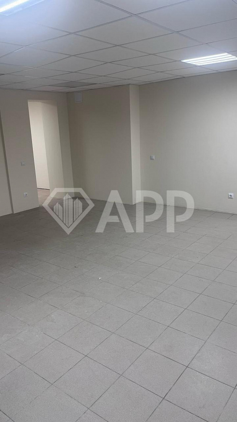 Продам офис с ремонтом 47.9м² фото
