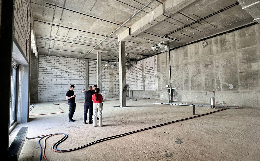 Аренда под офис, элитный  мед. центр,  шикарное отдельно стоящее здание на набережной Москвы реки.  фото