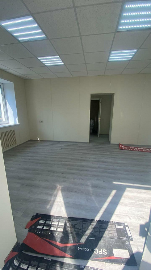 Помещение свободного назначения на красной линии фото