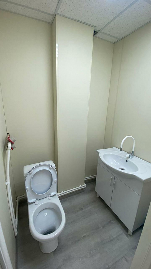 Помещение свободного назначения на красной линии фото