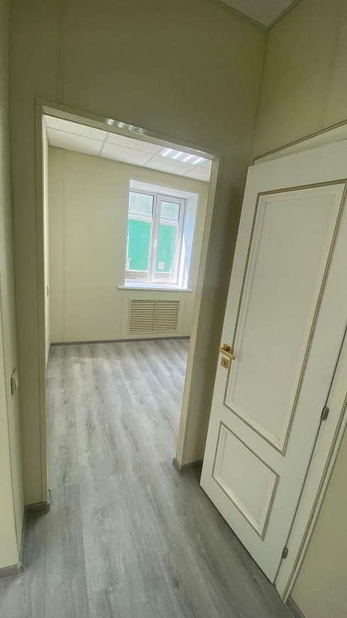 Помещение свободного назначения на красной линии фото