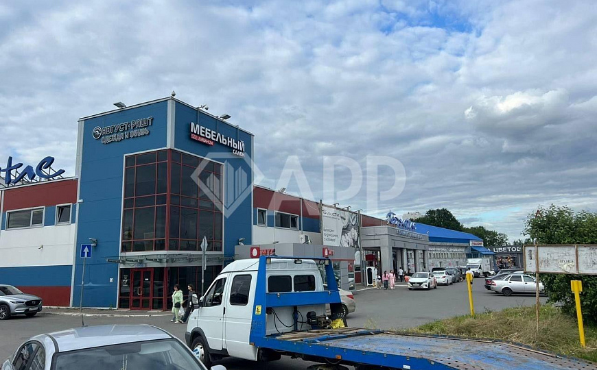 Продажа Торгового центра на выезде из Казани фото