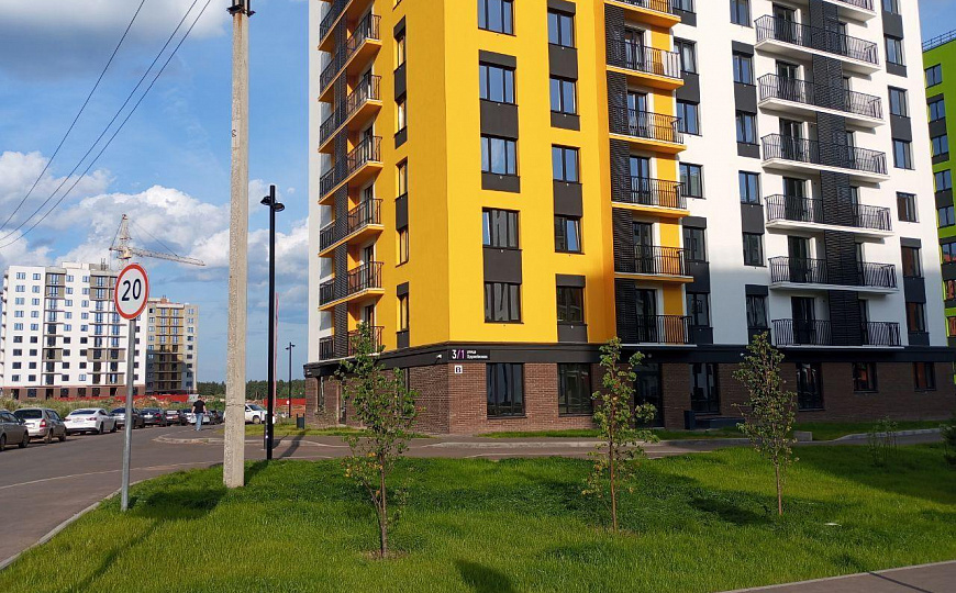 Помещение свободного назначения на 1 линии Город Оружейников фото