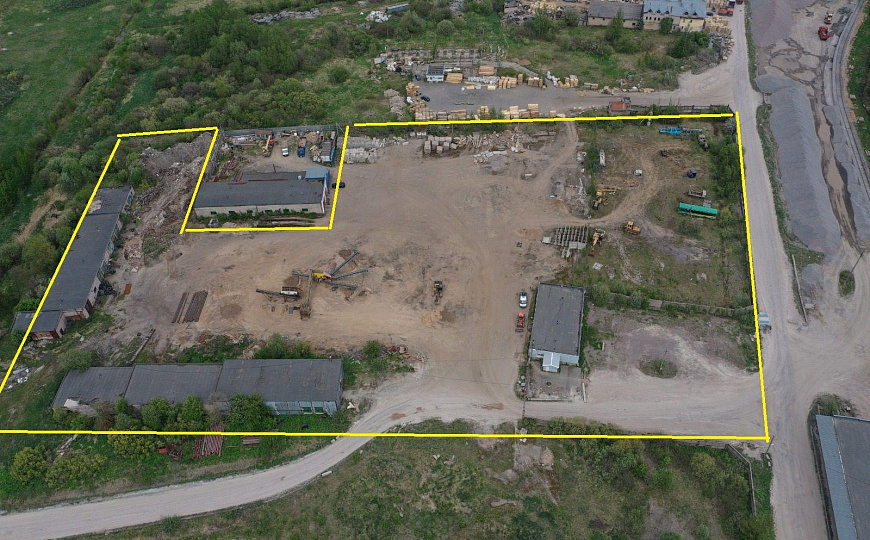 Продам ЗУ 3,38га с пром строениями 1 800 м²  фото