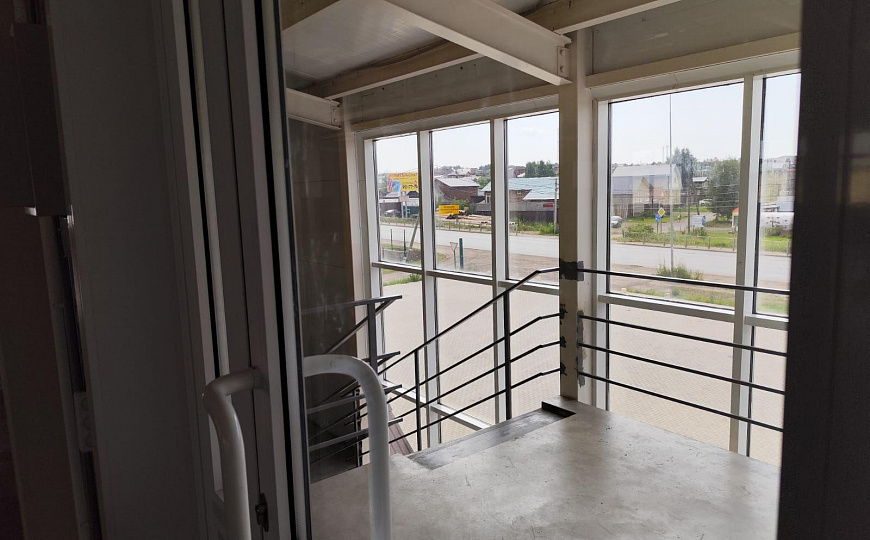 Помещение свободного назначения с земельным участком на 1 линии ул.Азина фото