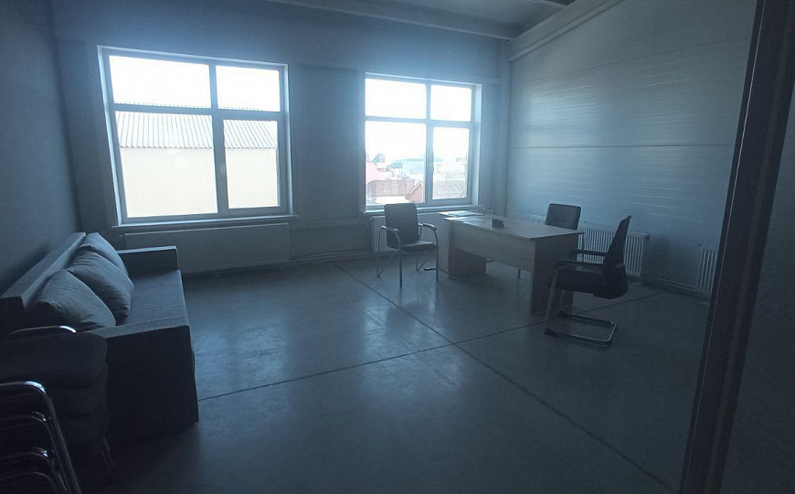 Помещение свободного назначения с земельным участком на 1 линии ул.Азина фото