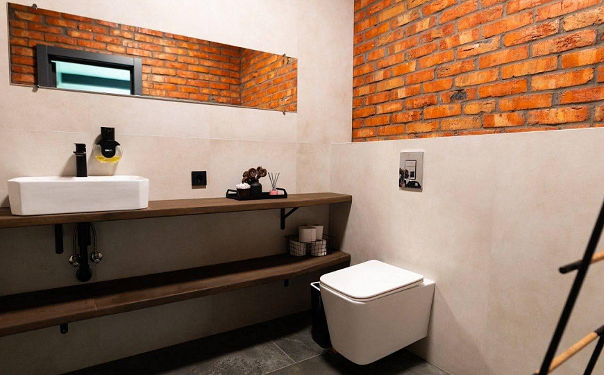 Готовый прибыльный бизнес: Дом отдыха с бассейном и баней, окупаемость до 5 лет фото