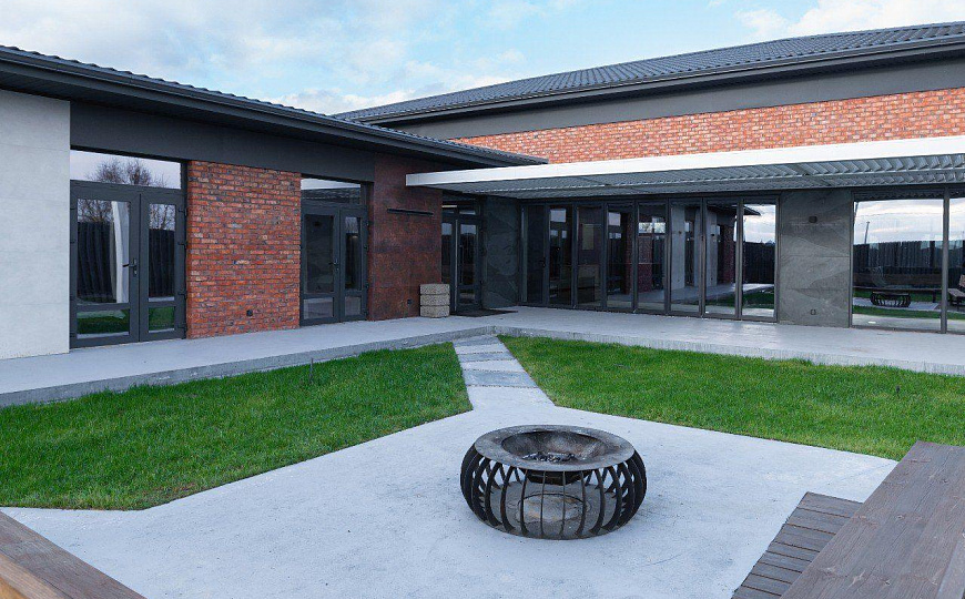 Готовый прибыльный бизнес: Дом отдыха с бассейном и баней, окупаемость до 5 лет фото