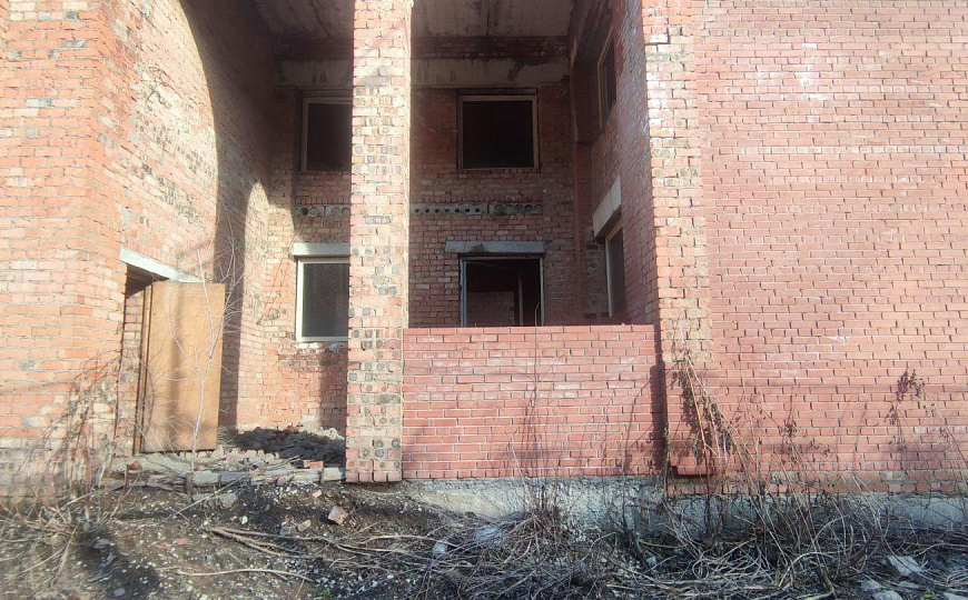  Отдельно стоящее здание фото