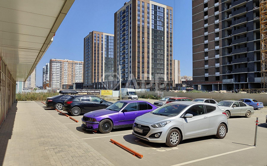 Сдаю помещение свободного назначения, 718,9 м² фото