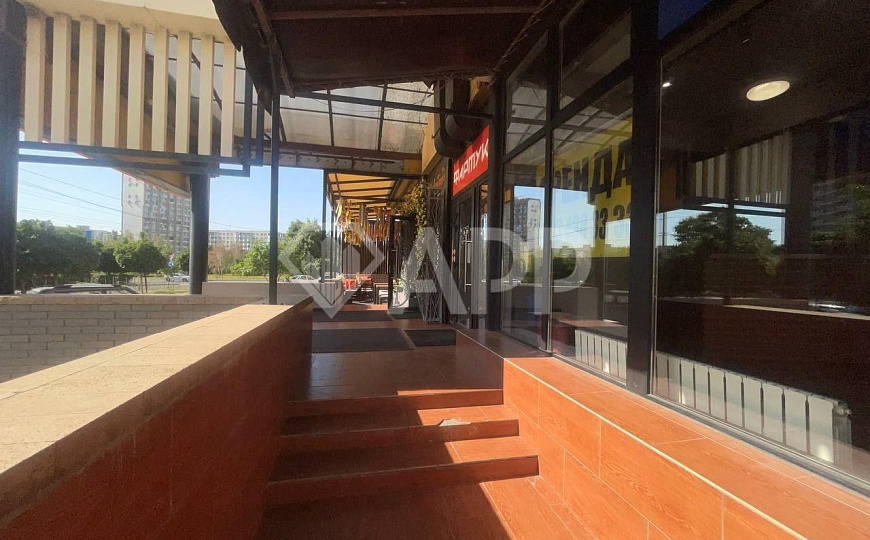 Сдам помещение свободного назначения, 247 м² фото