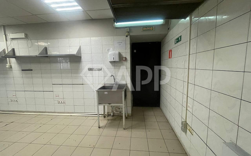 Сдам помещение свободного назначения, 247 м² фото