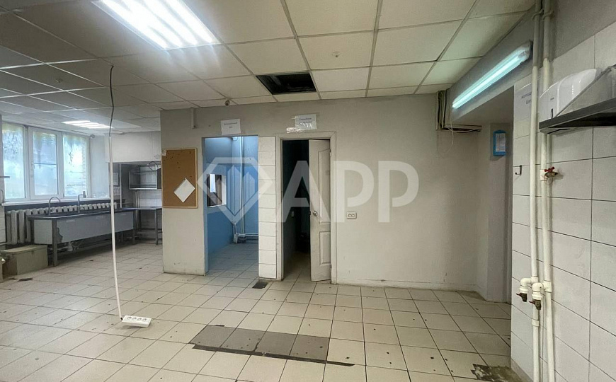 Сдам помещение свободного назначения, 247 м² фото