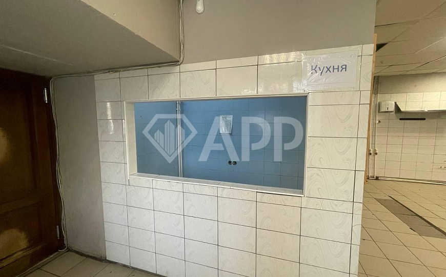 Сдам помещение свободного назначения, 247 м² фото