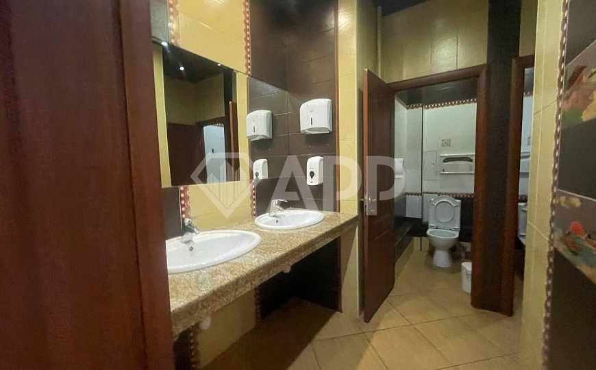 Сдам помещение свободного назначения, 247 м² фото