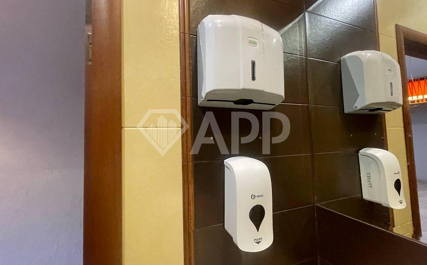 Сдам помещение свободного назначения, 247 м² фото