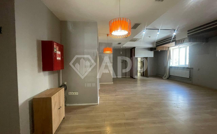 Сдам помещение свободного назначения, 247 м² фото