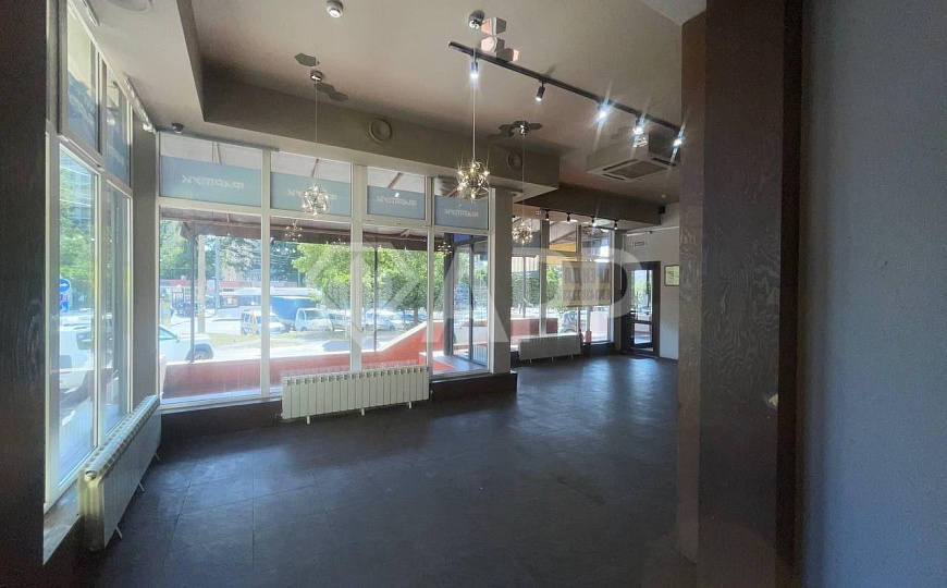 Сдам помещение свободного назначения, 247 м² фото