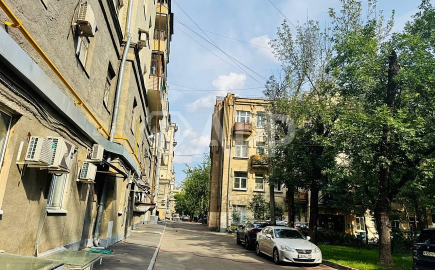 Премиум локация! Сдам 154 кв. метра под ПВЗ, парикмахерскую, груминг. Отличный ремонт! фото