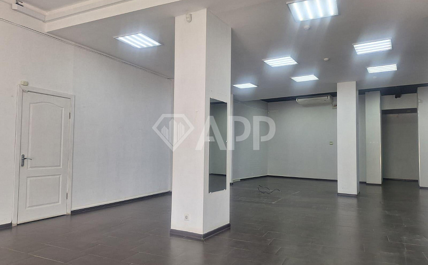 Предлагаем в аренду помещение общей площадью от 90м² до 138 м² фото