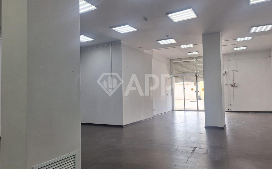 Предлагаем в аренду помещение общей площадью от 90м² до 138 м² фото