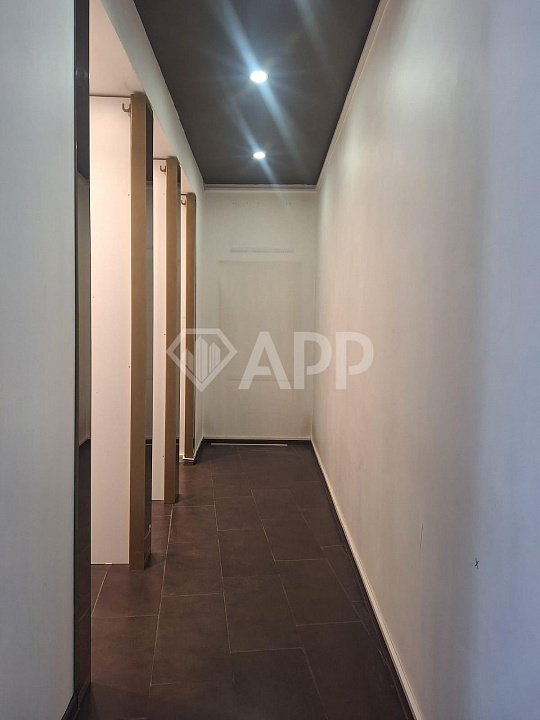 Предлагаем в аренду помещение общей площадью от 90м² до 138 м² фото